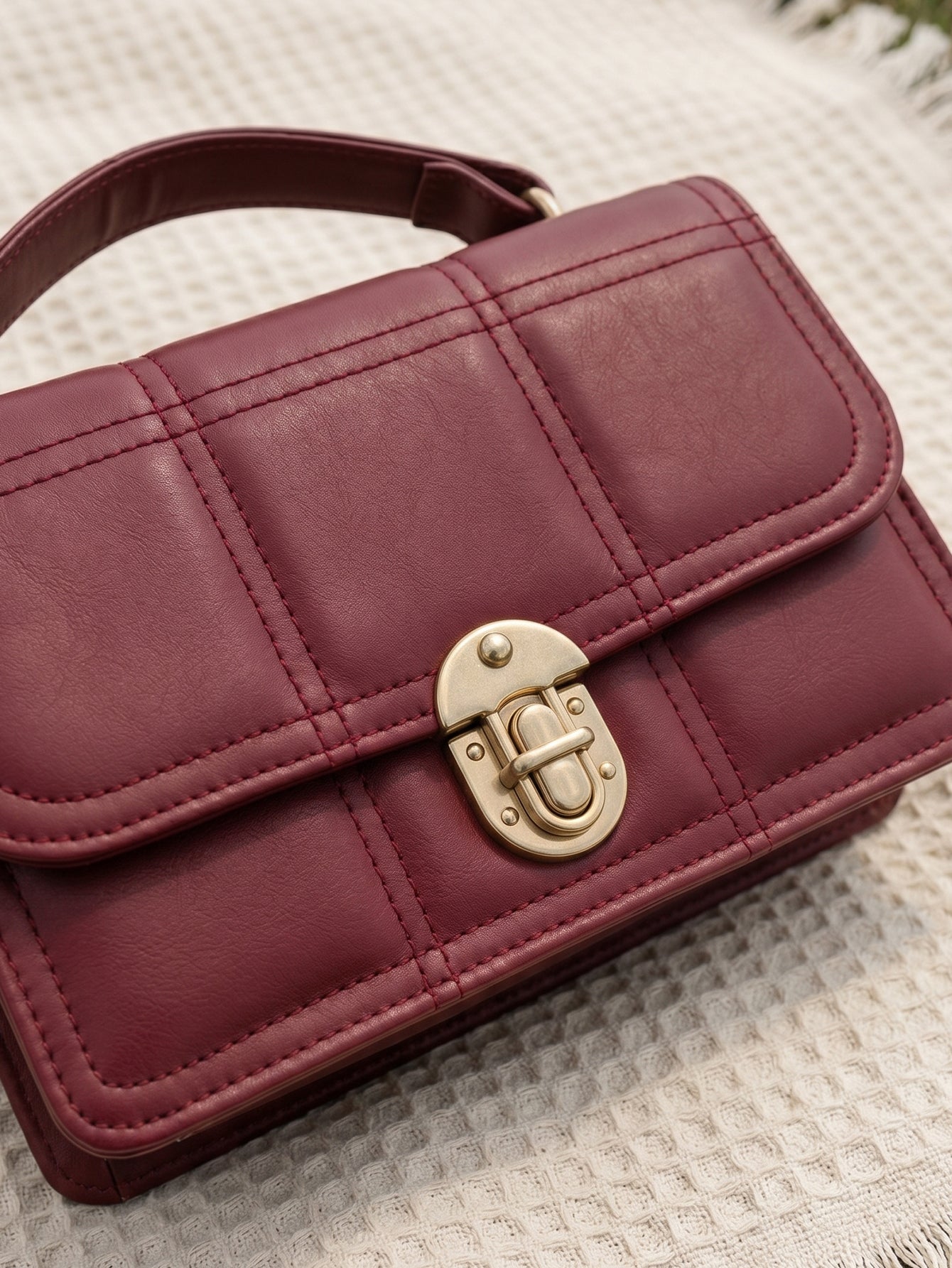 Geometric Quilted Twist Lock Satchel Bag With Strap - Deep Crimson