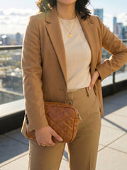 Minimalist Quilted Chain Crossbody Bag  - Brown