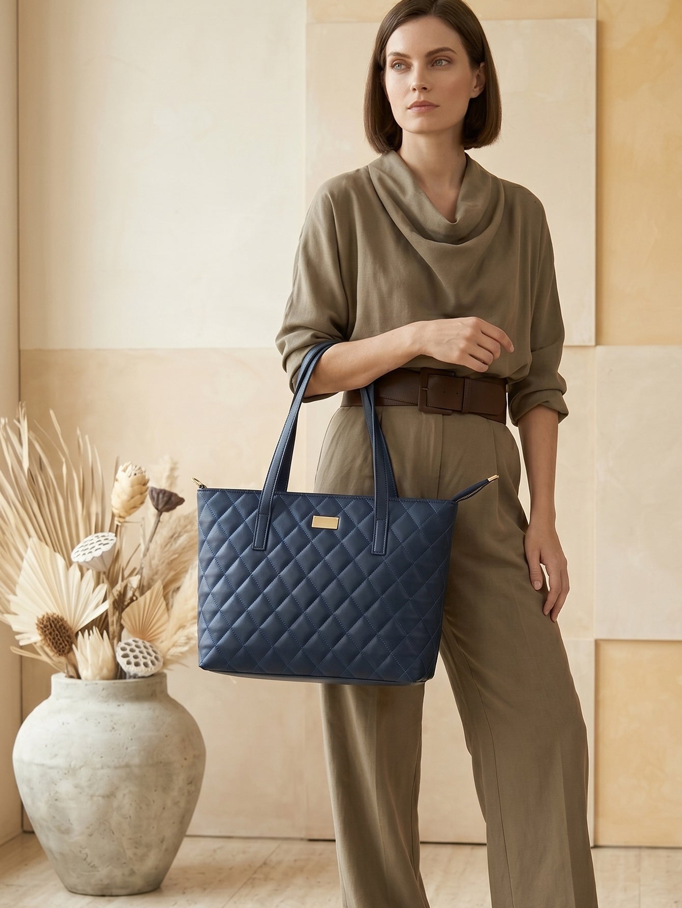 Quilted Pattern Shoulder Tote Bag - Navy Blue