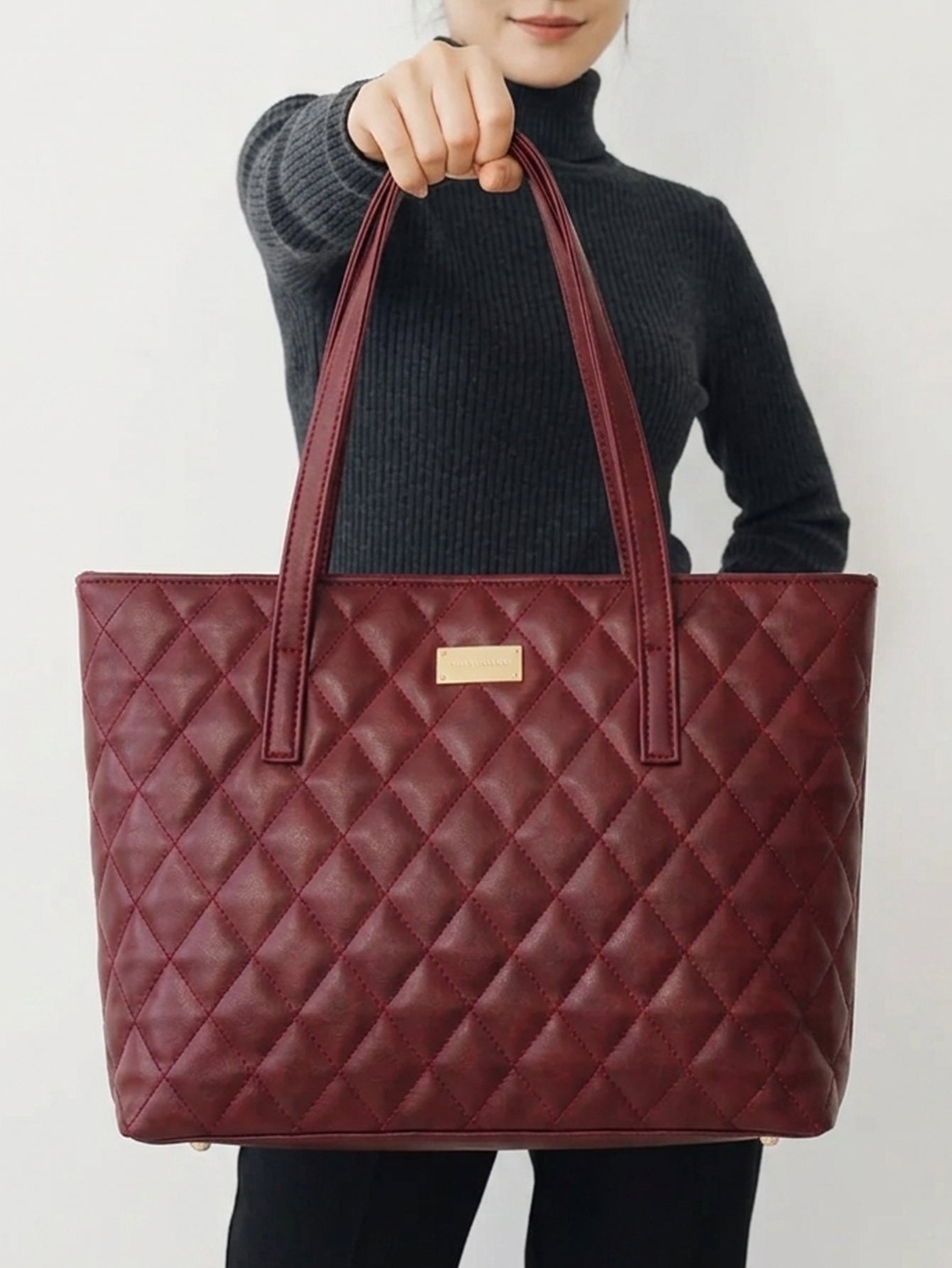 Quilted Pattern Shoulder Tote Bag - Burgundy