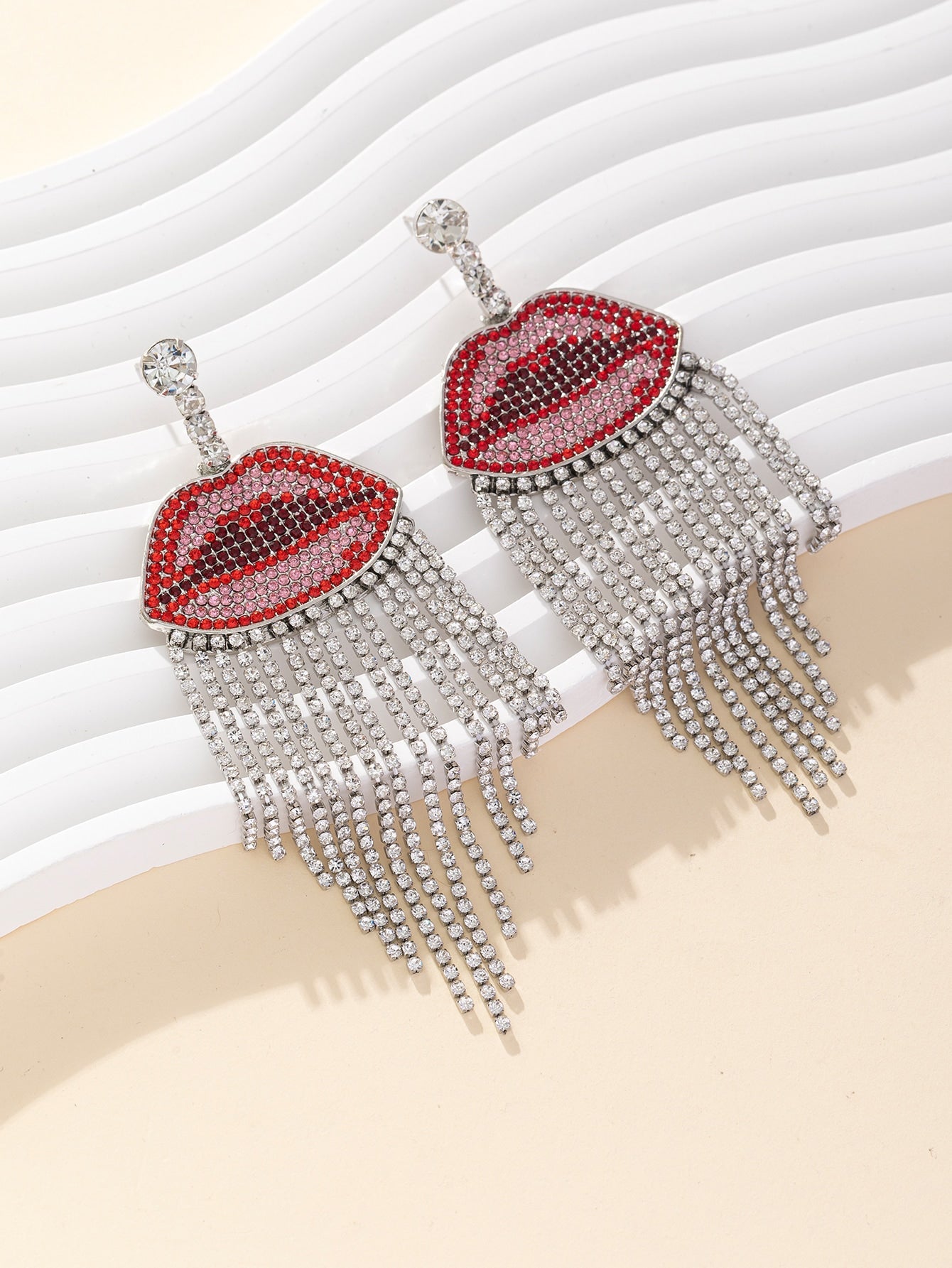 Red Lips Rhinestone Tassel Decor Earrings - Red & Silver