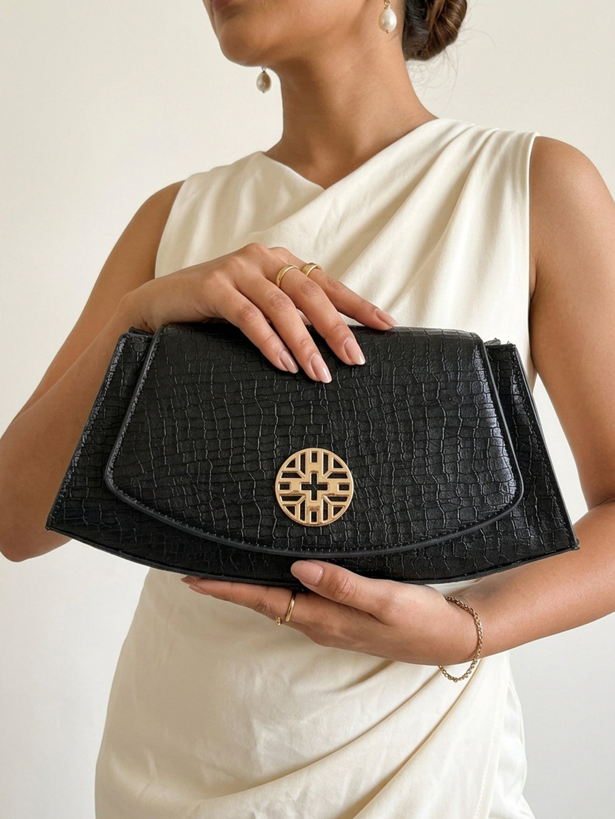 Snakeskin Pattern Flap Chain Evening Bag - Black