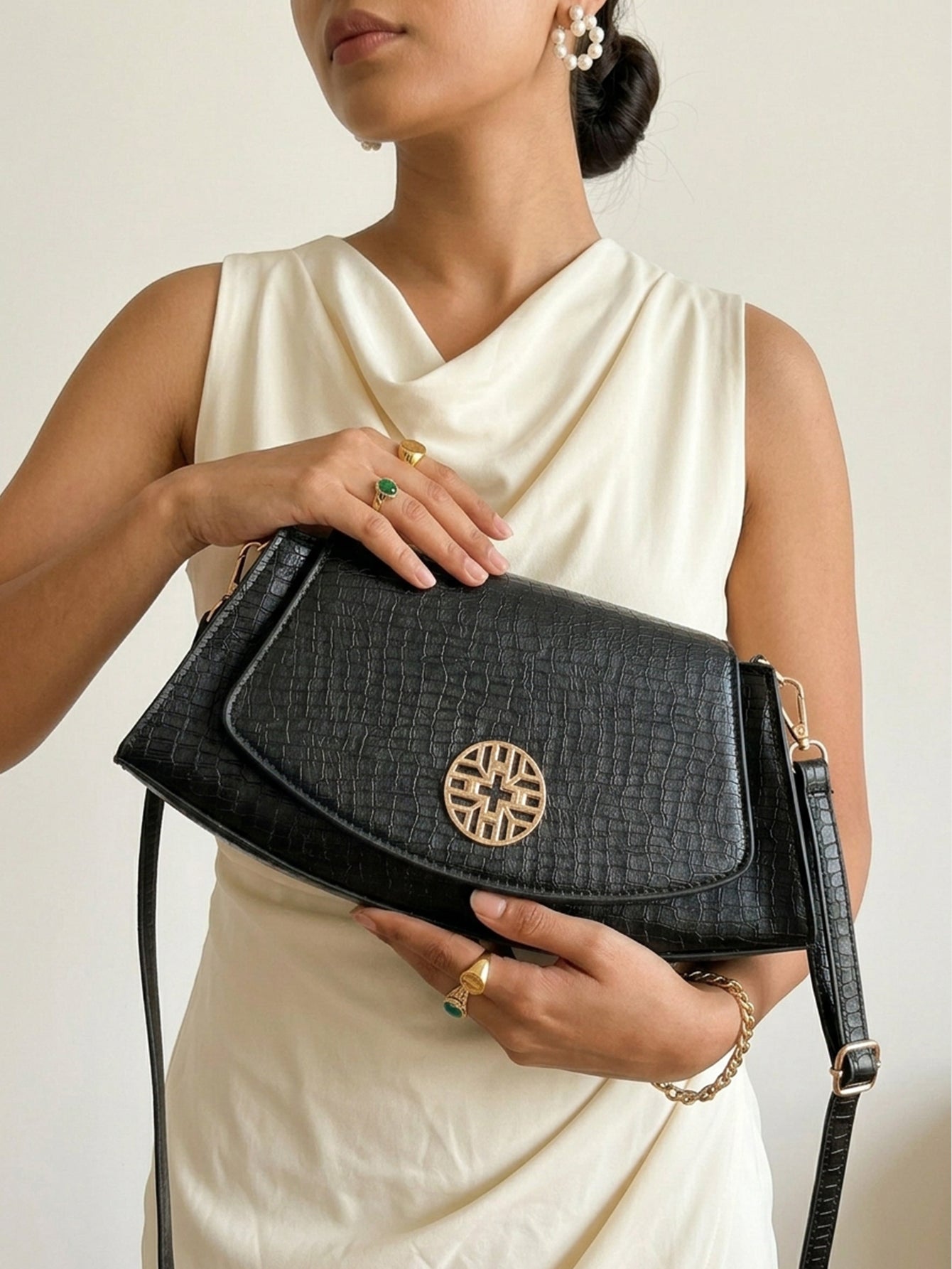 Snakeskin Pattern Flap Chain Evening Bag - Black