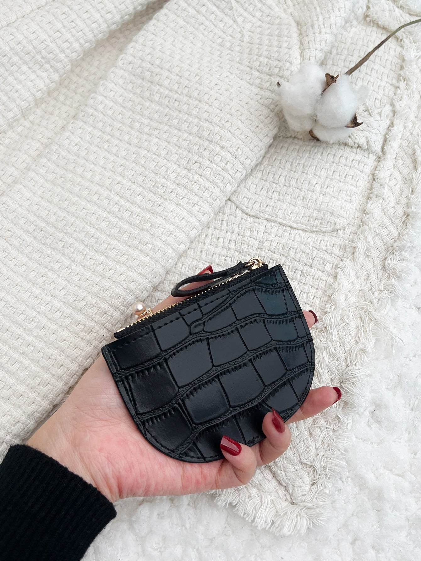 Crocodile Embossed Coin Purse   - Black - FD ⚡